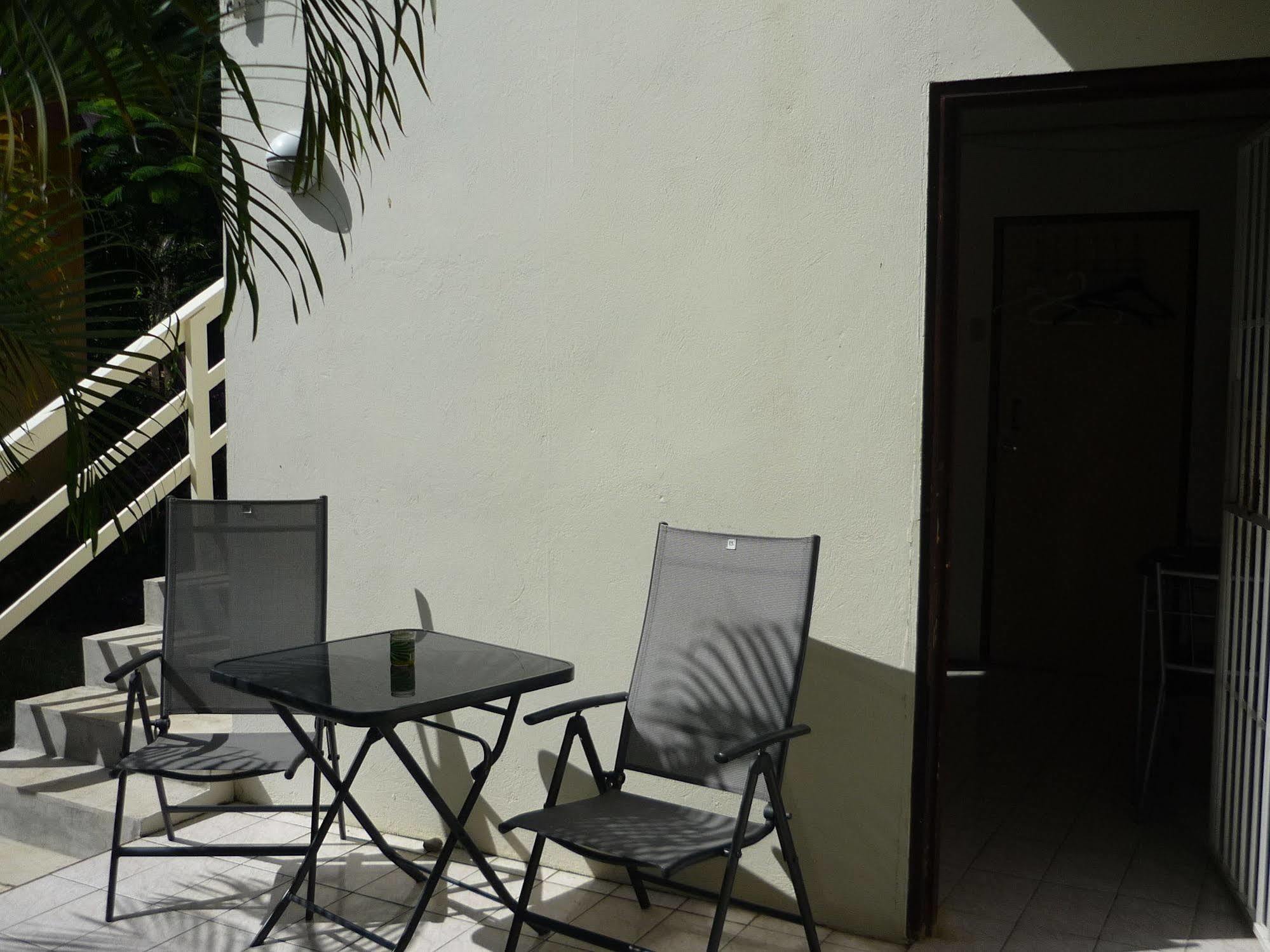 Happy Turtle Apartments Willemstad Exterior foto